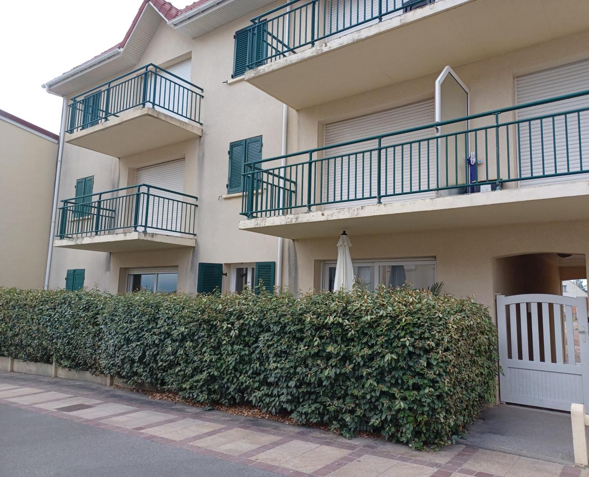 T3 Rez-De-Chaussee Lumineux Avec Terrasse Proche Plage Cucq Luaran gambar