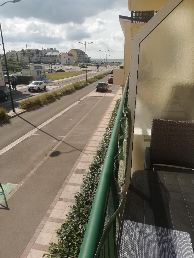 T3 Rez-De-Chaussee Lumineux Avec Terrasse Proche Plage Cucq Luaran gambar